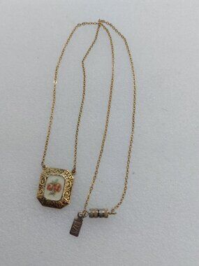 1928 Jewelry Company Gold Tone Pendant Necklace Rose Design
